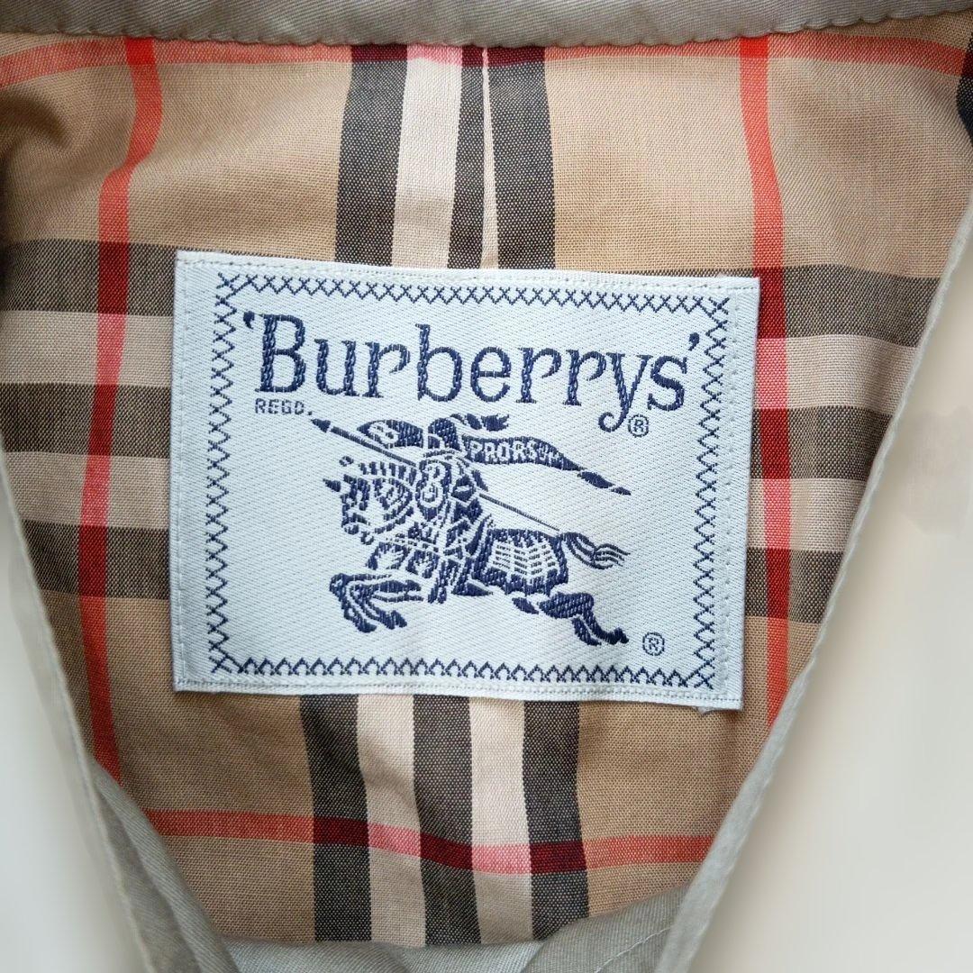 【9号】BURBERRYトレンチコート
