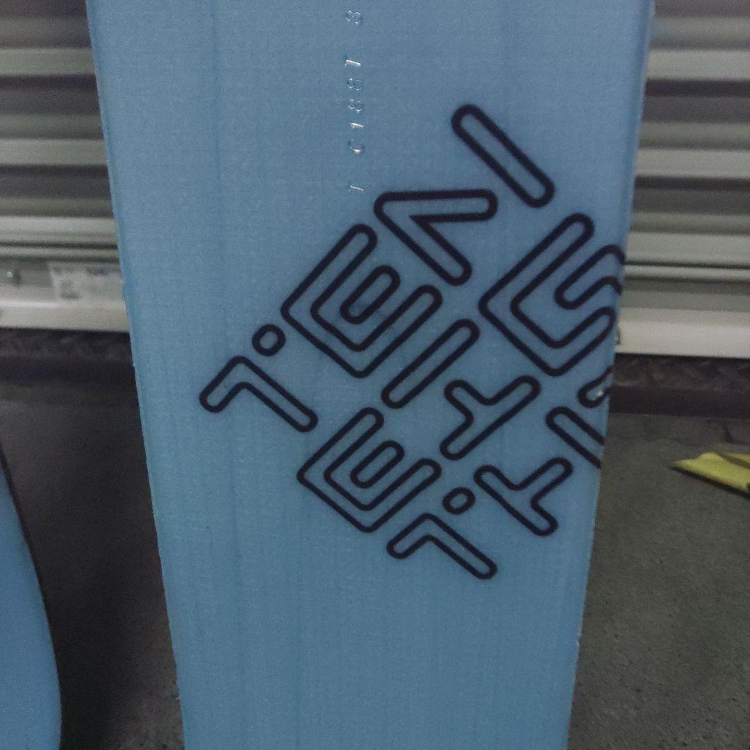 サロモン テンエイティ Salomon 1080 Teneighty GUN