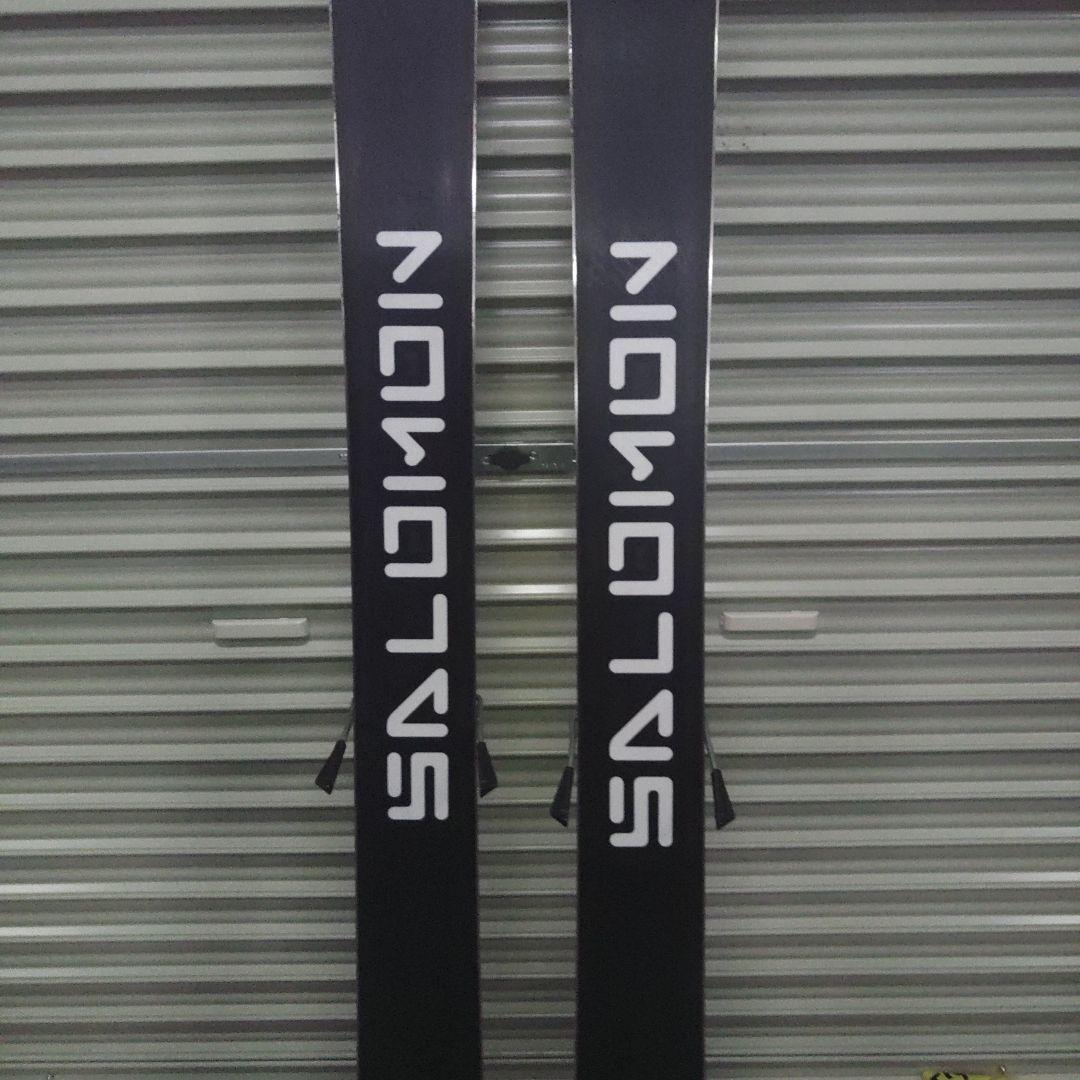 サロモン テンエイティ Salomon 1080 Teneighty GUN