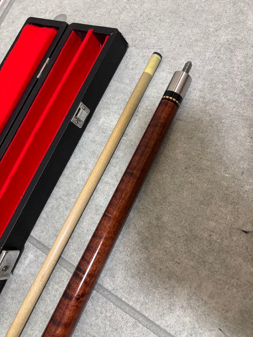 アダム　ビリヤード　キュー　箱あり