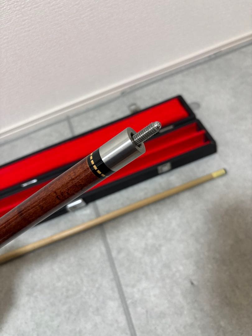 アダム　ビリヤード　キュー　箱あり