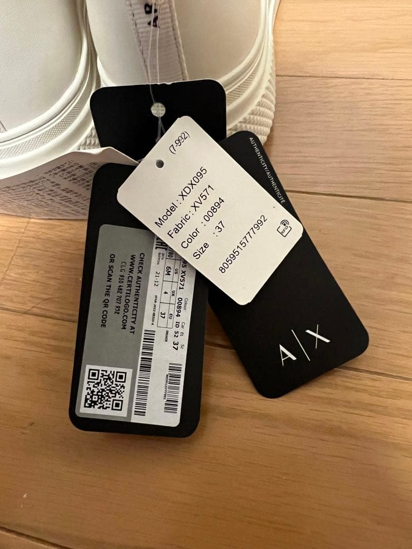 未使用 アルマーニ ARMANI EXCHANGE 厚底スニーカー レザー 37