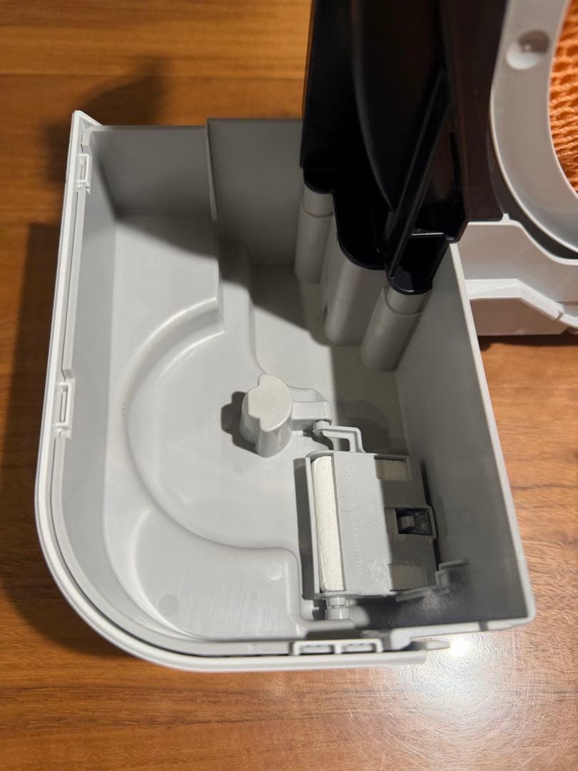 美品 ダイキン加湿空気清浄機　加湿ストリーマ空気清浄機　MCK70VKS-W