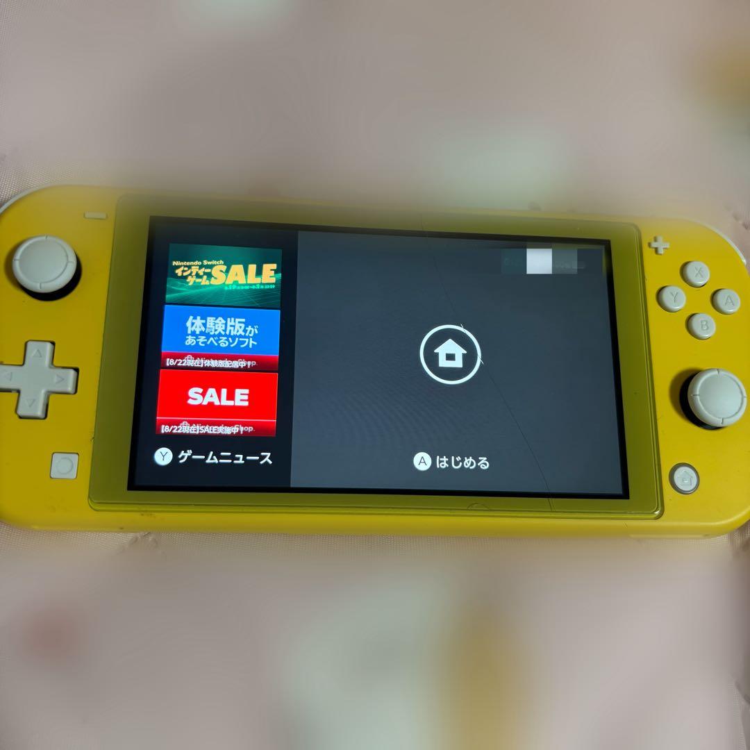 Nintendo Switch Lite イエロー ヒビあり