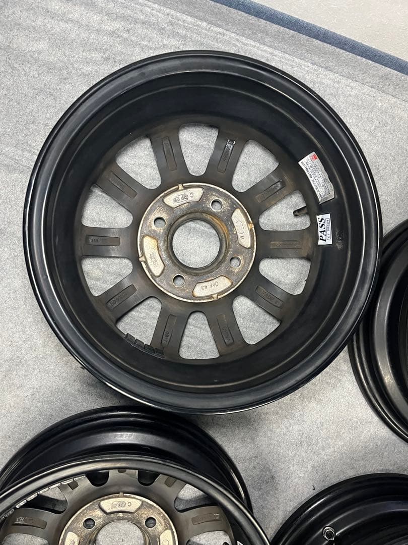 ドゥオール　フェニーチェ　RX1 12inch 4本 軽バン用。