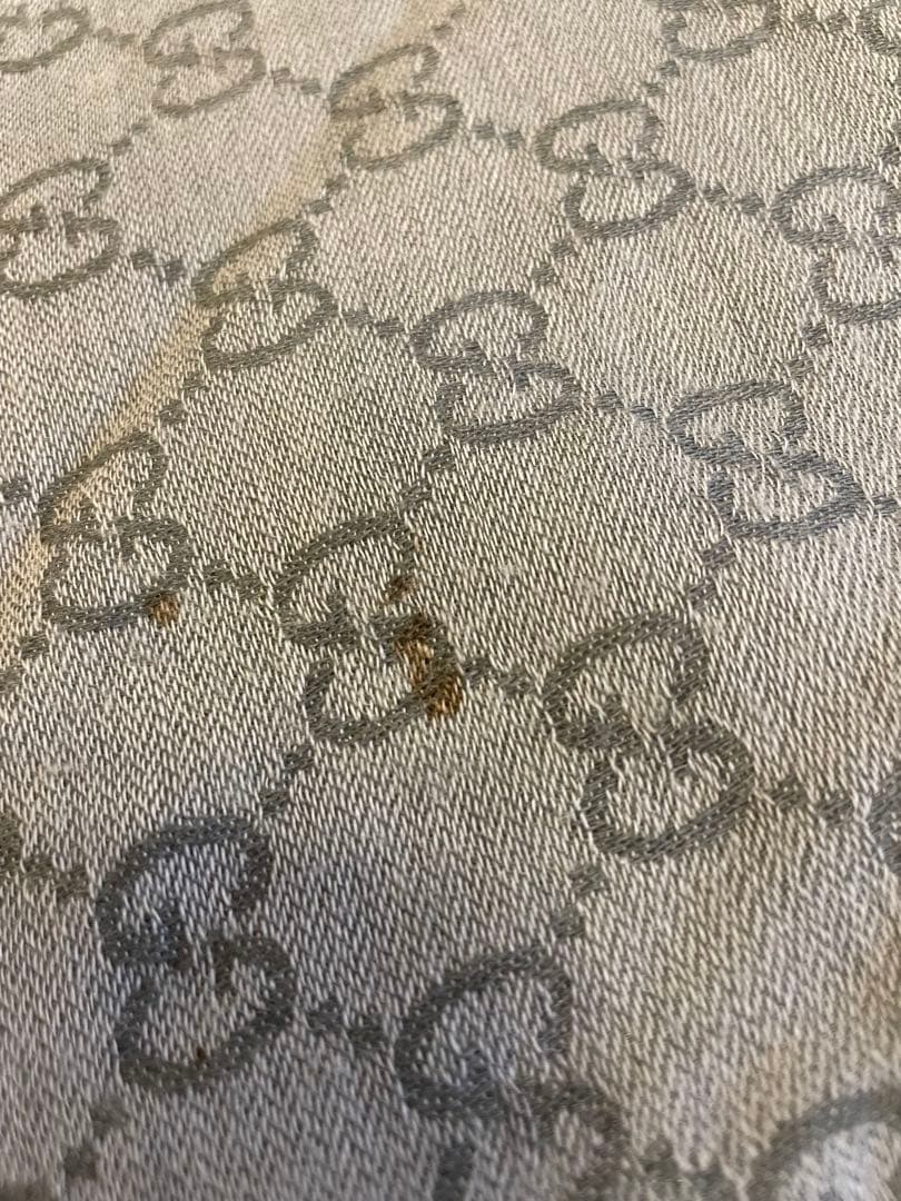 GUCCI グレー GGパターン ストール