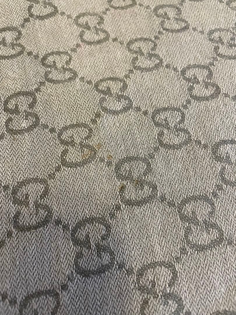 GUCCI グレー GGパターン ストール