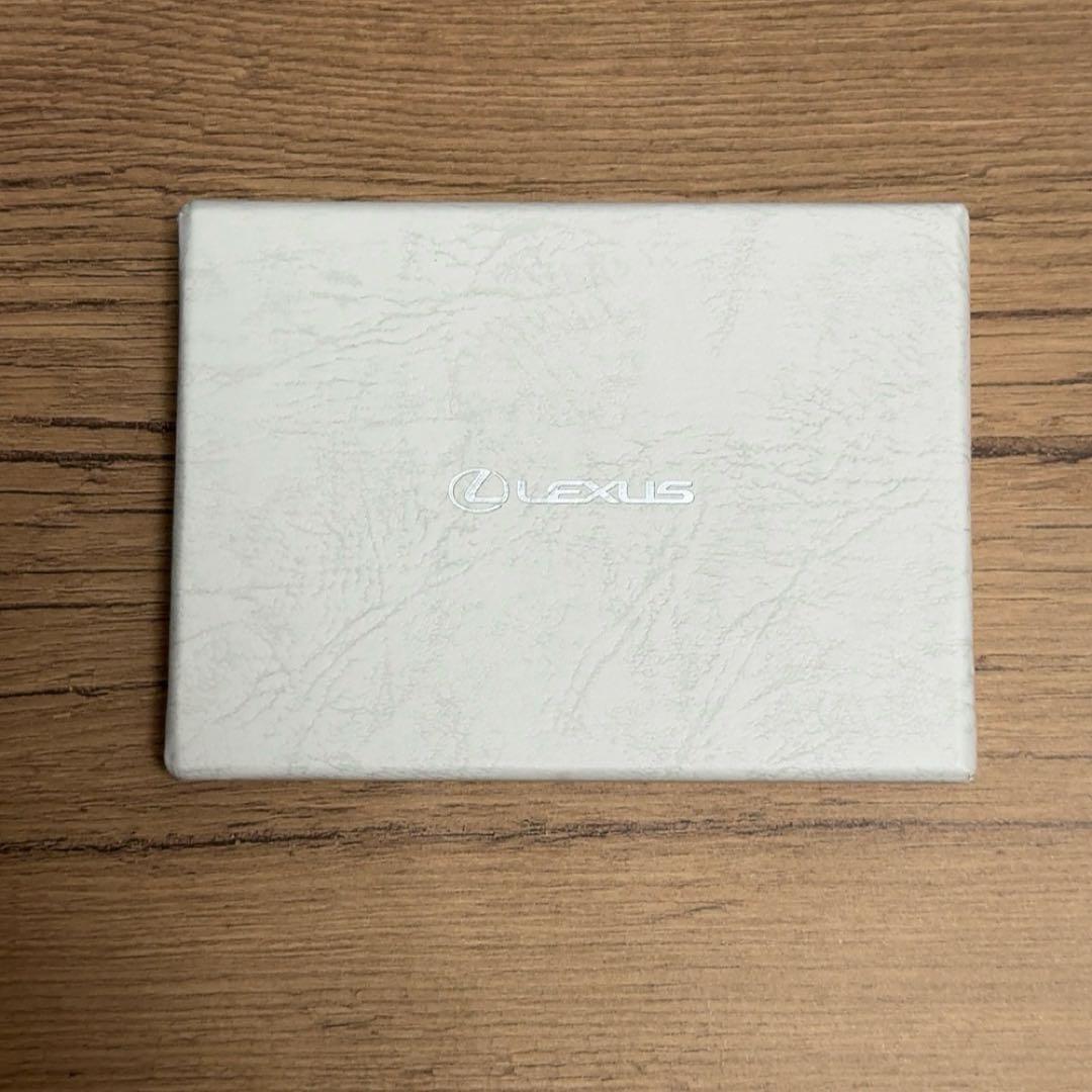 新品未使用　廃盤商品　レクサス純正カードキーケース　イタリア製本革　送料無料