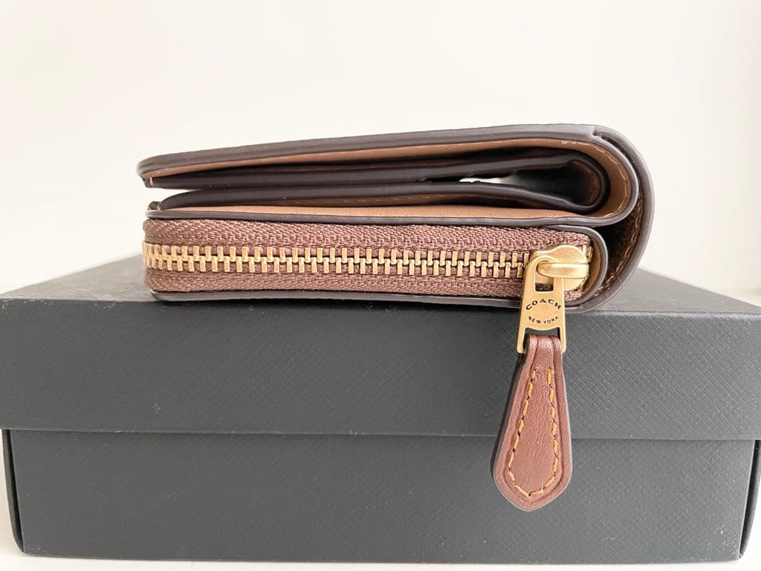 コーチ COACH 折り財布 ビルフォールド シグネチャー レキシー 新品