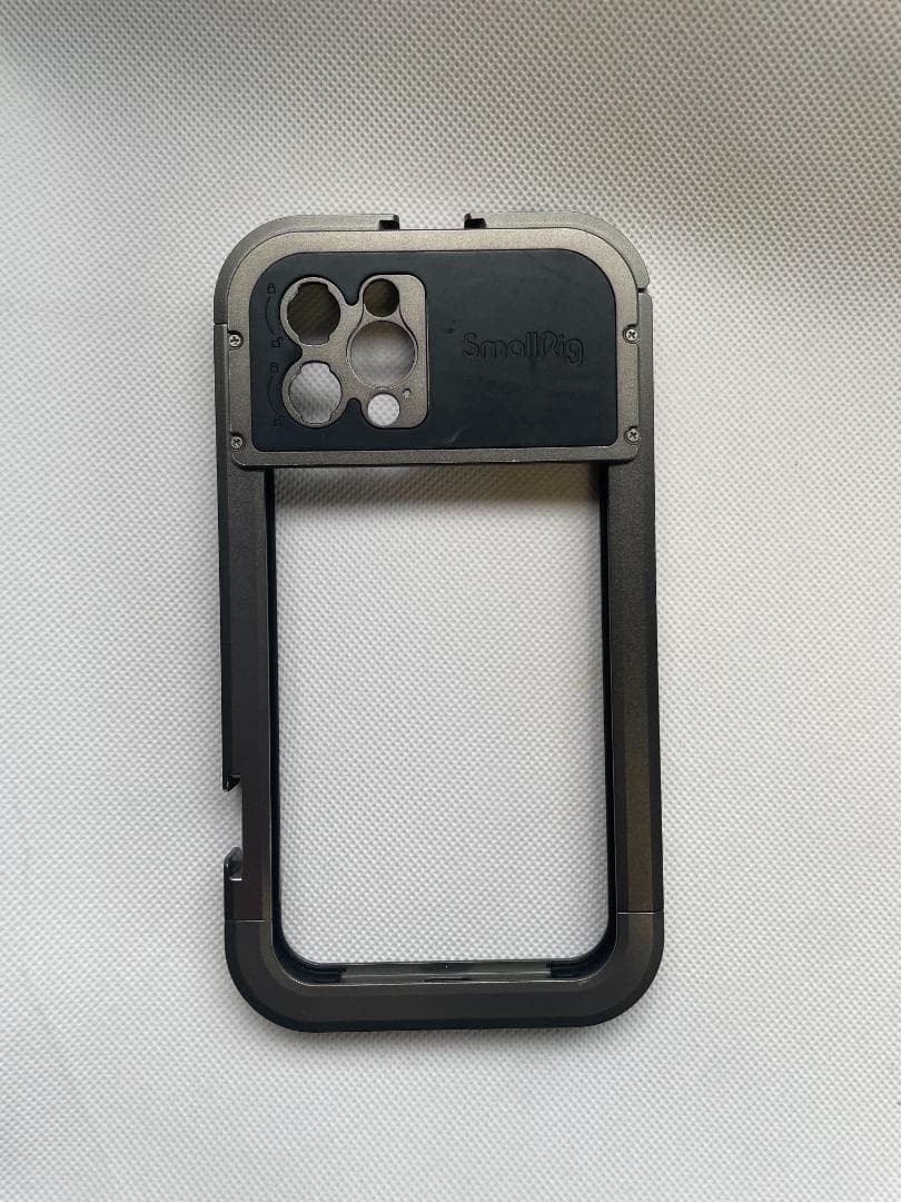 iPhone 12 pro 256GBとSmallRig専用ビデオケージ