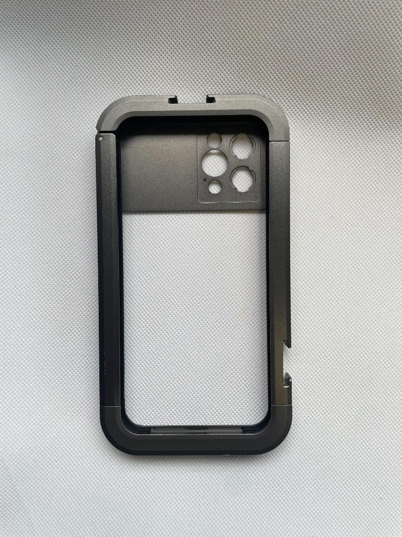 iPhone 12 pro 256GBとSmallRig専用ビデオケージ