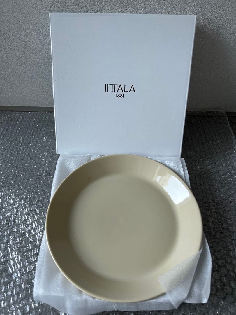 2026 イッタラ 福袋 ティーマ プレート マグカップ　リネン　６点