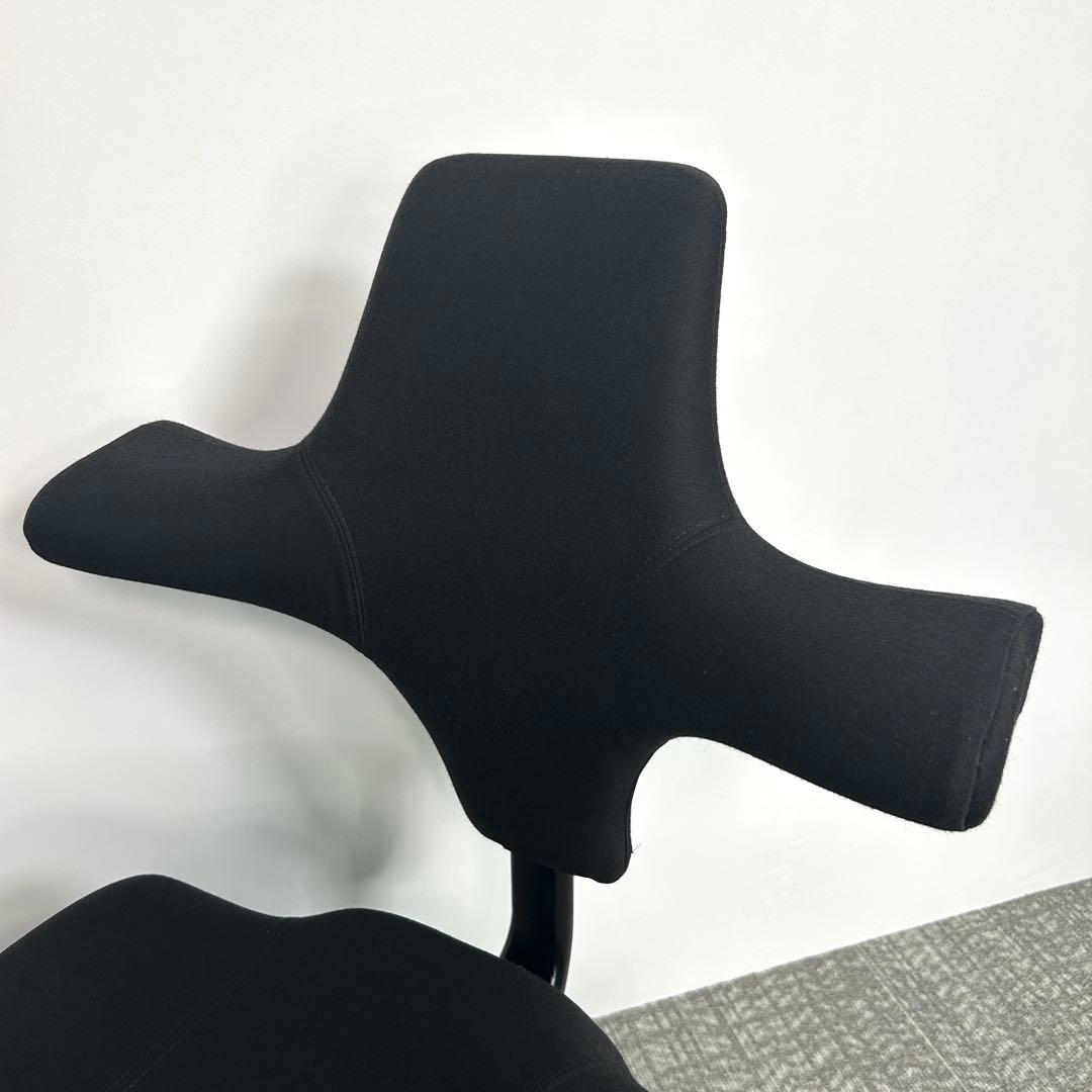 【B】オフィスチェア HAG Capisco ホーグ カピスコ 布張 　ブラック