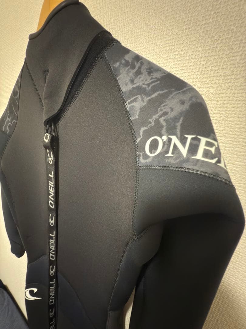 ⭐︎新品未使用⭐︎O'NEILL オニール スーパーフリーク フルスーツ ブラック