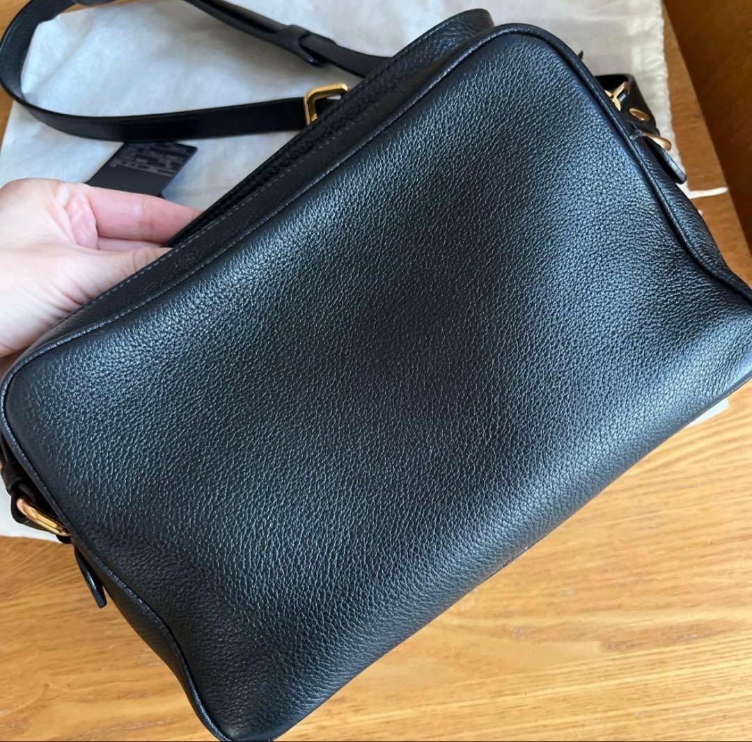 M‼️PRADAプラダ　ダブルジップ　ショルダーバッグ