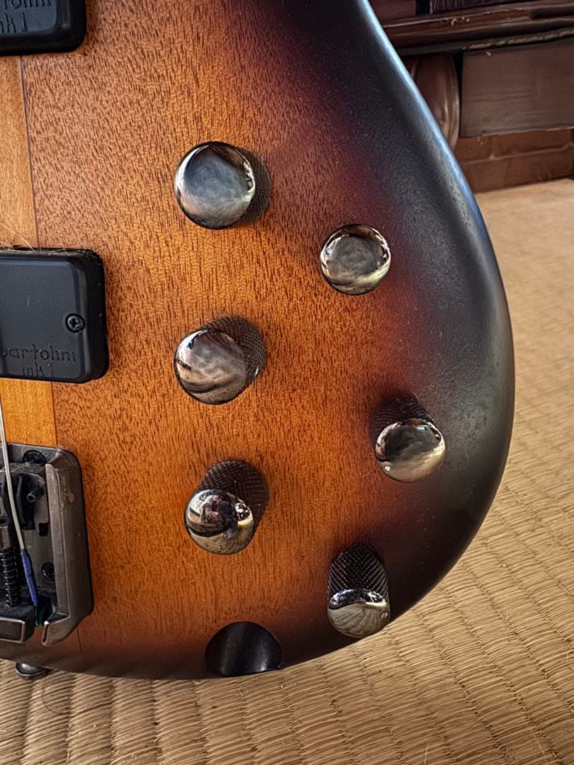 極上コンディションIbanez SoundgearSRF70フレットレスプロ仕様