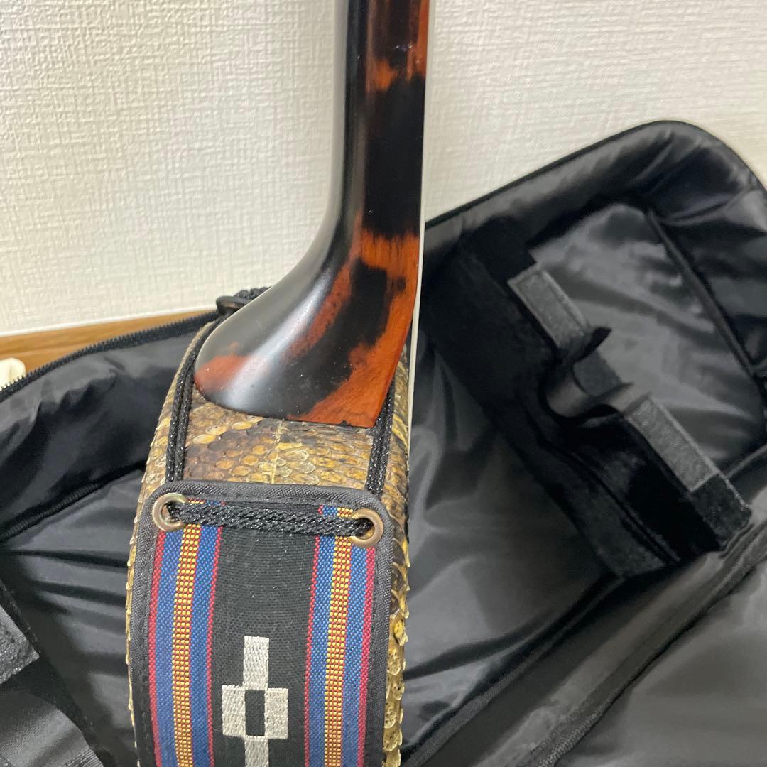 高級 沖縄三線 スンチー塗り 弦楽器 和楽器 民族楽器 ヘビ革 天然革