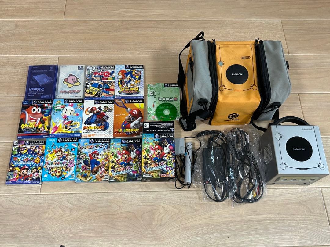 ニンテンドー　GAMECUBE ゲームキューブ 本体　ソフト　コントローラー付き