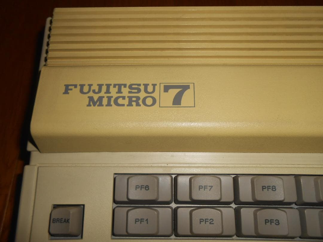 富士通ＦＭ－７