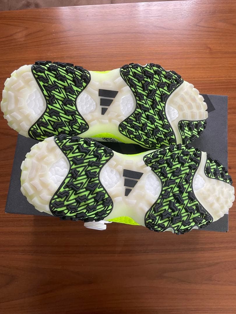 adidas BOOST ゴルフシューズ ホワイト/グリーン 26cm