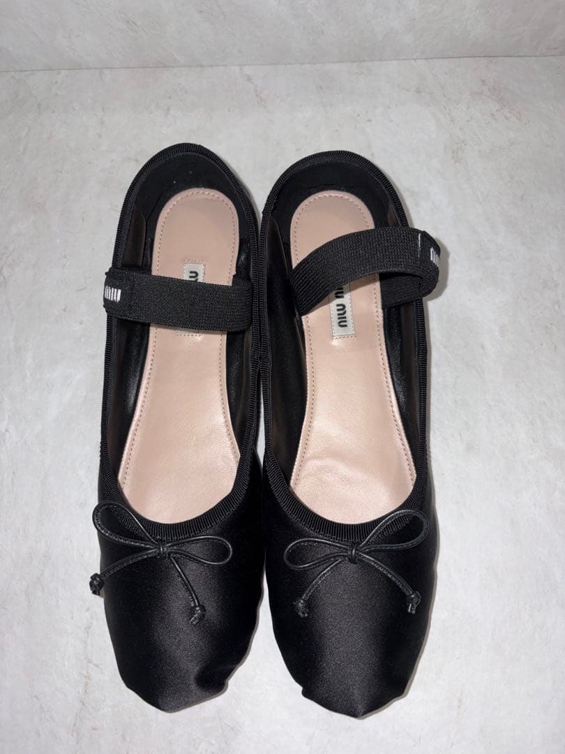 【美品】ミュウミュウ バレエシューズ サテンバレリーナ サイズ40 黒