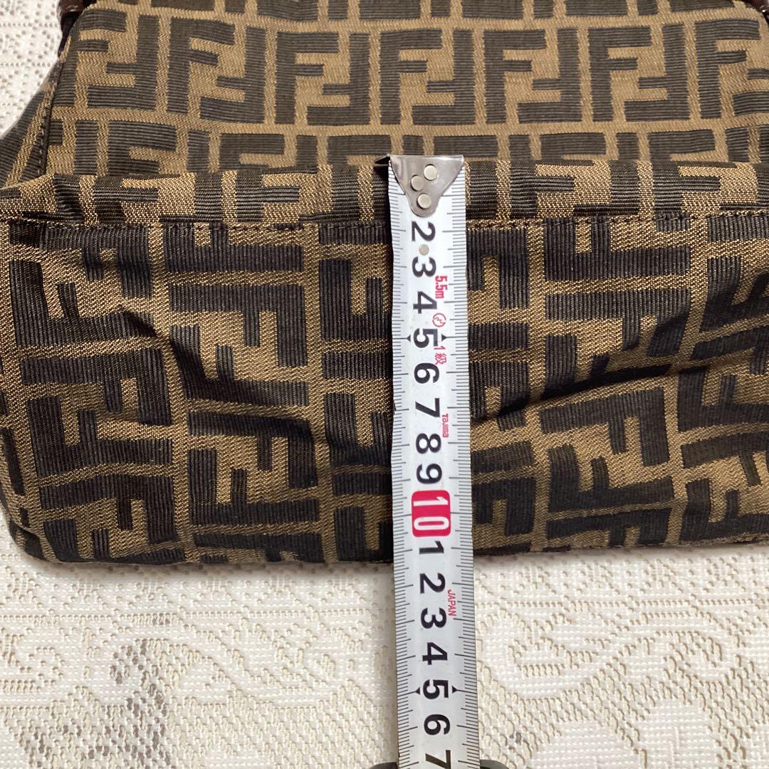 Fendi ロゴパターン ショルダーバッグ