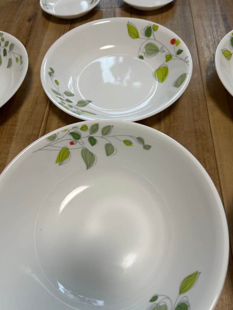 コレール グリーンブリーズ　お皿　 14枚セット