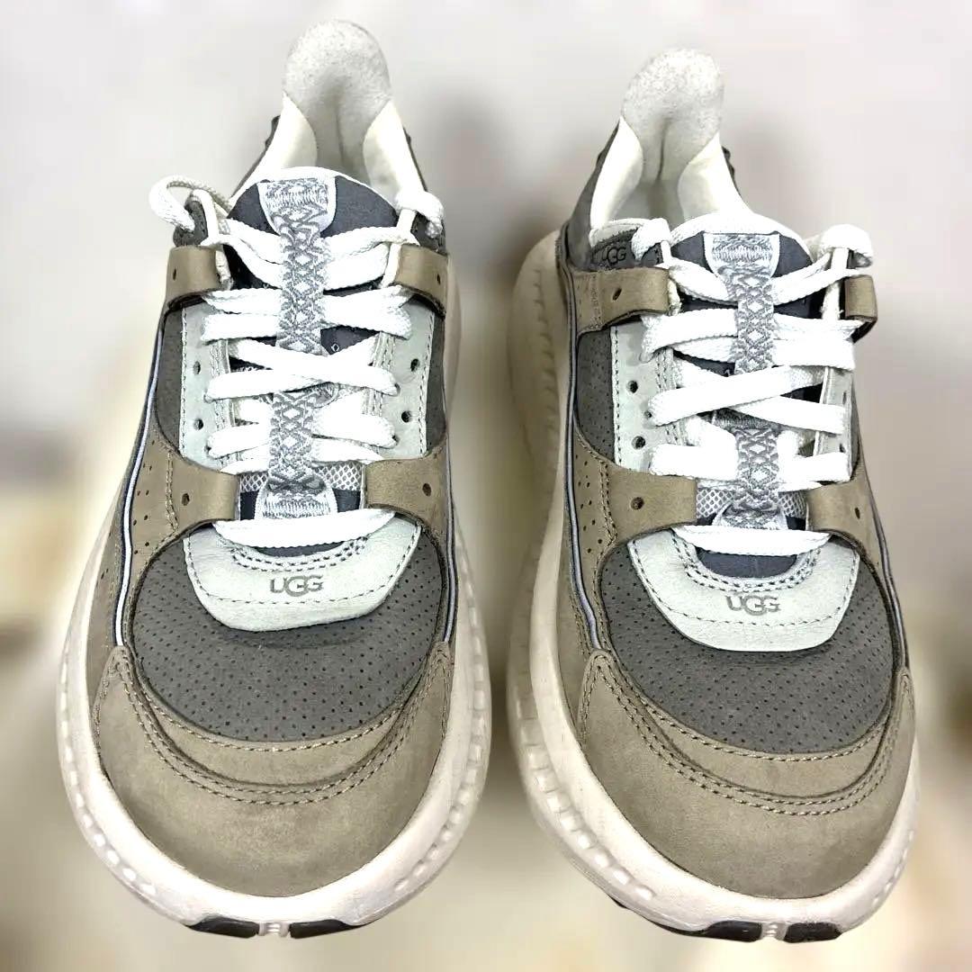 ASKIM 様　極美品⭐️UGG グレー /ベージュ 厚底スニーカー23.5cm