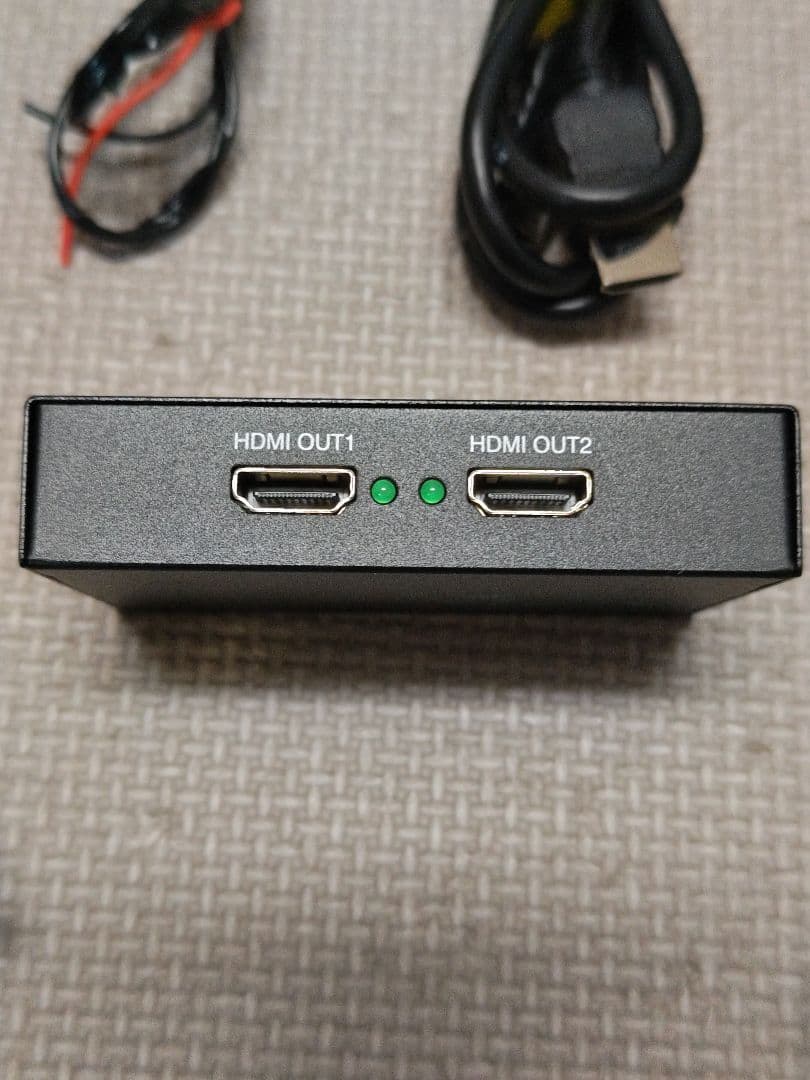 Beat-Sonic HDMI分配器 IF33A．HDMIケーブル3本と電源配線