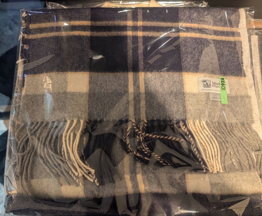 Johnstons of Elgin カシミヤ　ストール　マフラー　中判