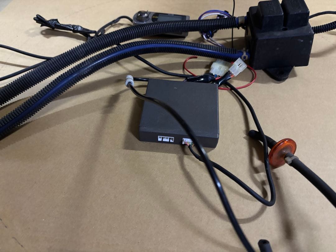 ブリッツ　SBC ブーストコントローラ　ブーコン