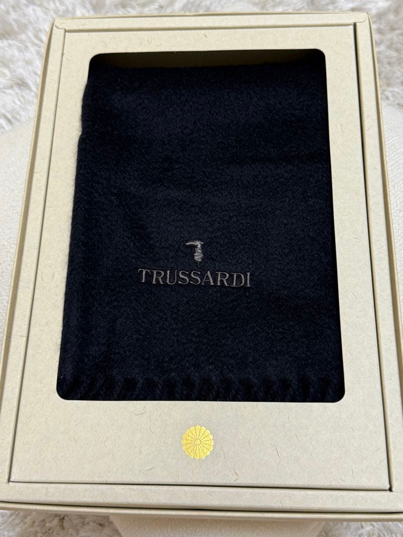 【新品未使用】TRUSSARDI 高級カシミヤ100％マフラー 箱付