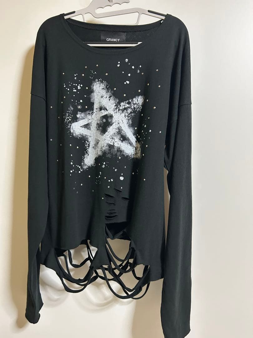 【GRANCY】ラインストーンデザイン グラフィックダメージ ロンT Sサイズ黒