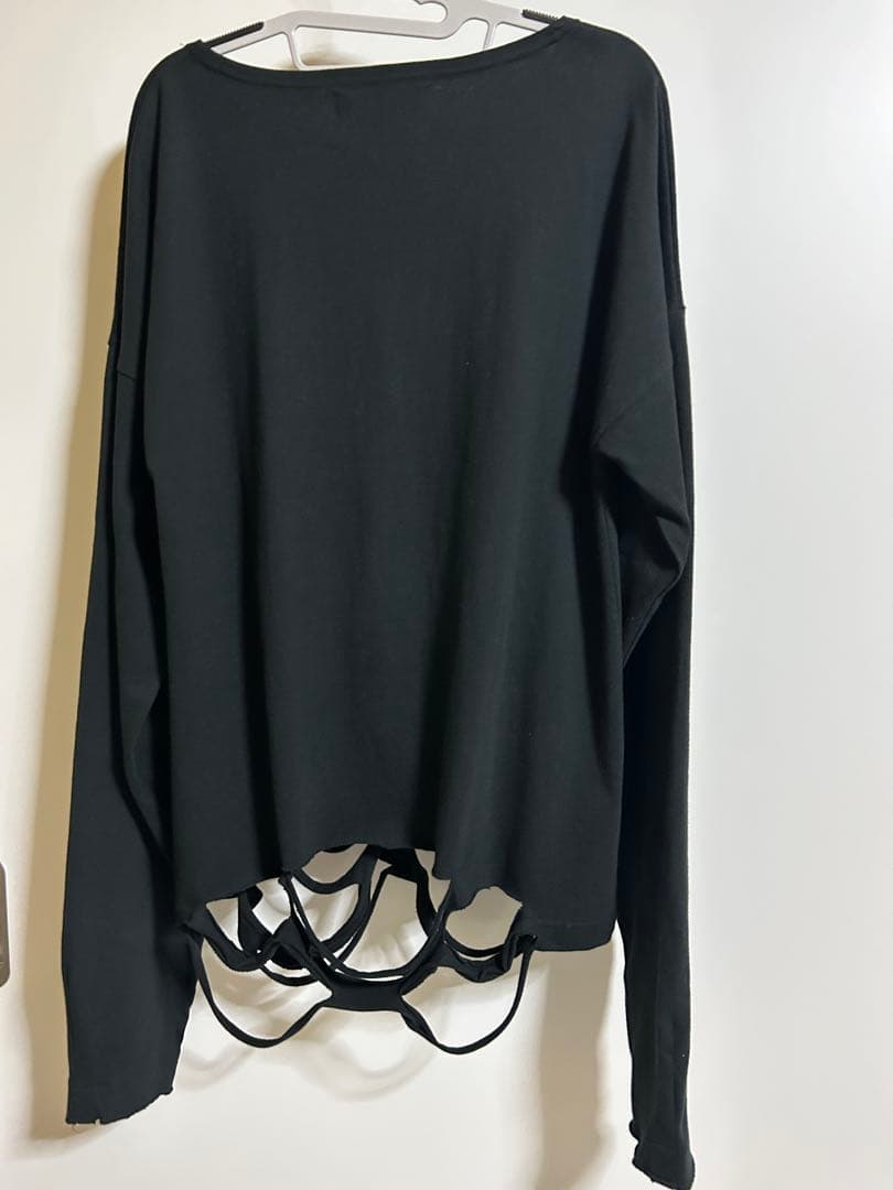 【GRANCY】ラインストーンデザイン グラフィックダメージ ロンT Sサイズ黒