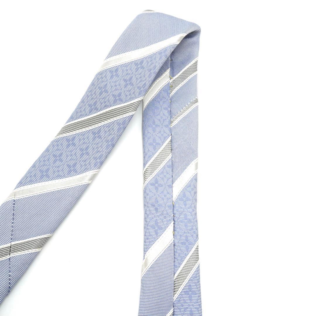 ✨新品未使用品✨　LOUIS VUITTON ネクタイ　モノグラム　ストライプ