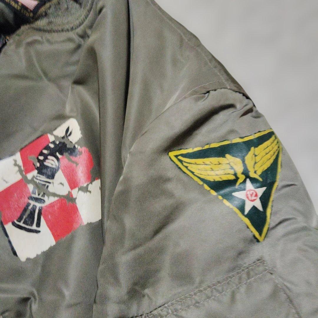 希少なレア物 ! 初期限定品AVIREX MA-1フライトジャケットアメリカ製L