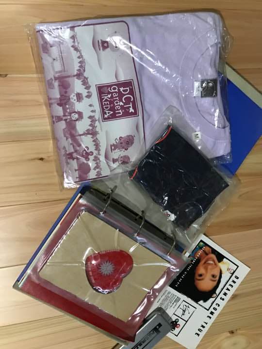 【超レア】Dreams Come True グッズ（Tシャツ、メモリアルブック）