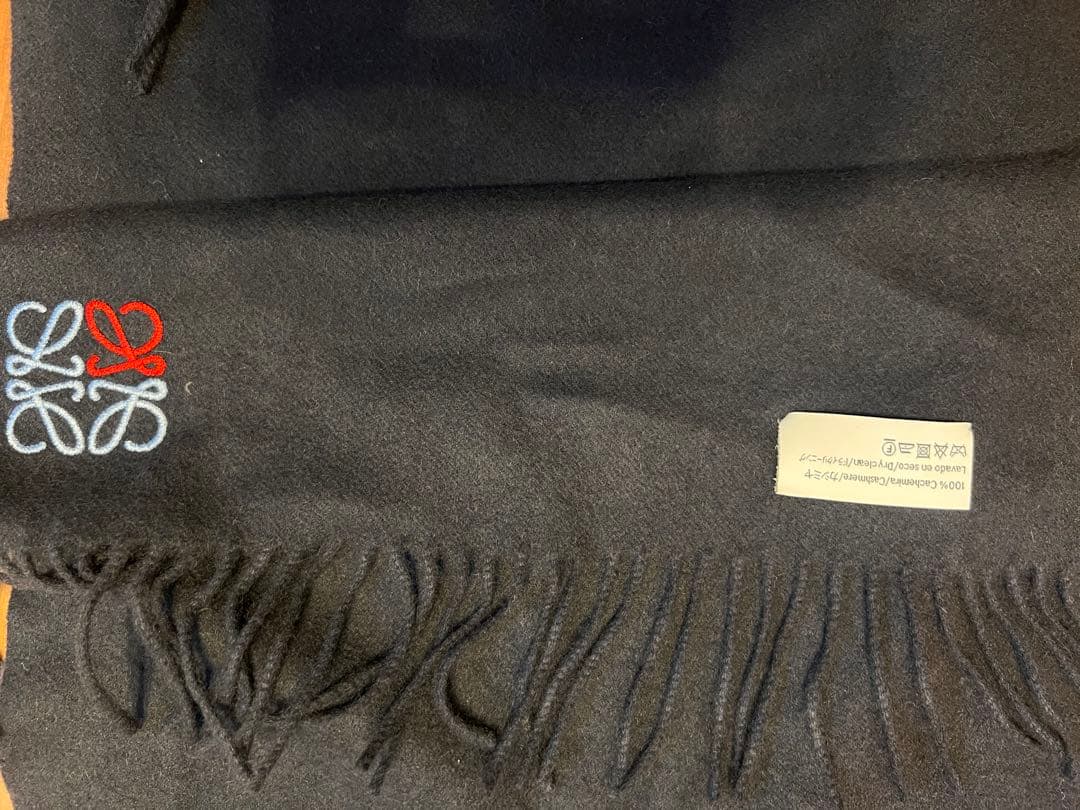 LOEWE ロエベ ネイビーウールマフラー フリンジ付き