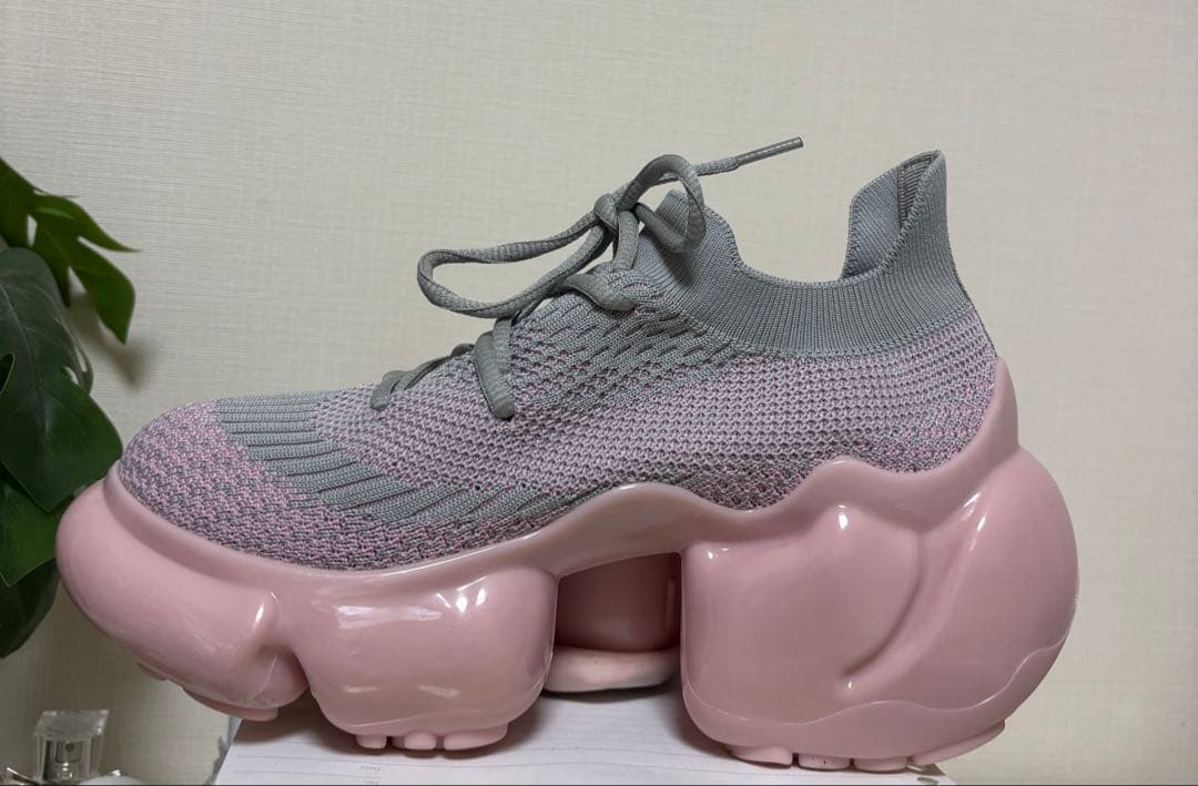 grounds moopie スニーカー