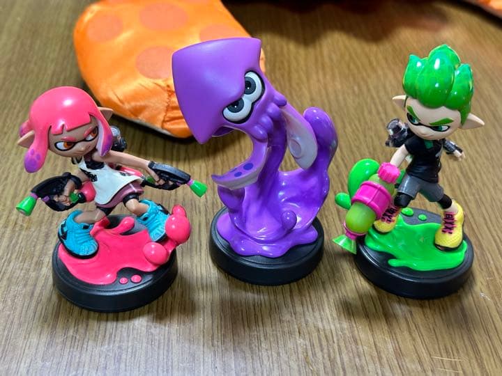 スプラトゥーン2(ガール、ボーイ、イカ)3個セット