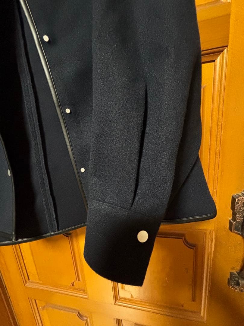 【新品未使用】our パイピング使いのノーカラージャケット ネイビー