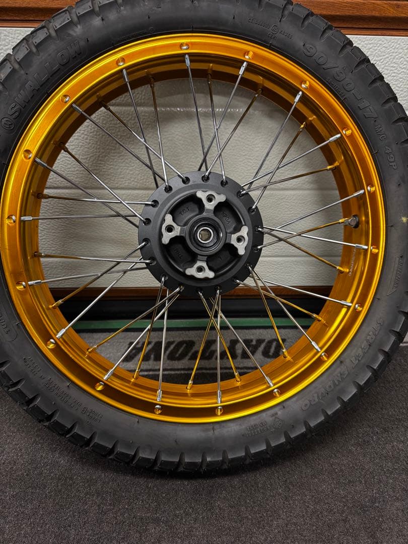 HONDAハンターカブ　CT125 GANESHAホイール 2個SET17インチ