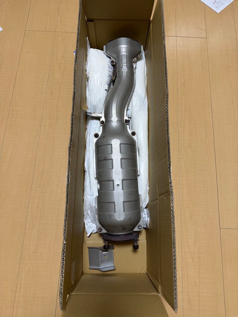 ランサーエボリューションファイナルエディション純正触媒