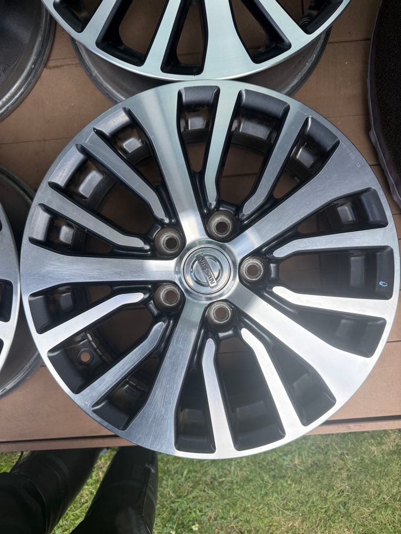 26系　後期　セレナ純正　16インチアルミ　中古