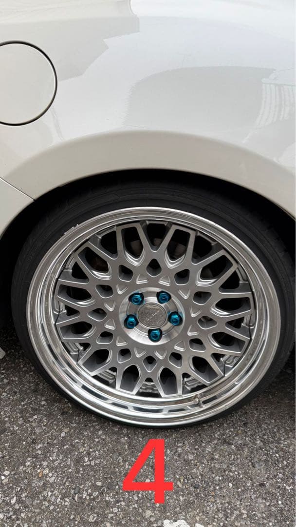 シーカー　18インチpcd100 5穴　4本