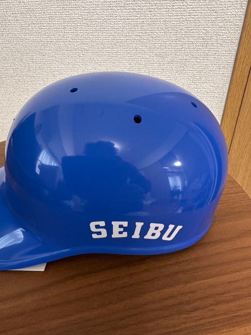 希少品！西武ライオンズ レプリカヘルメット　未使用品