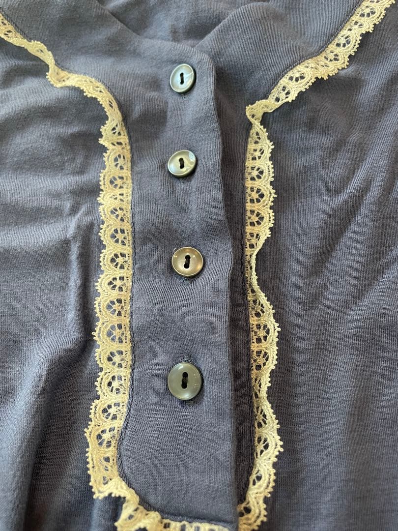 ワコールマタニティ　高級パジャマ授乳タイプ