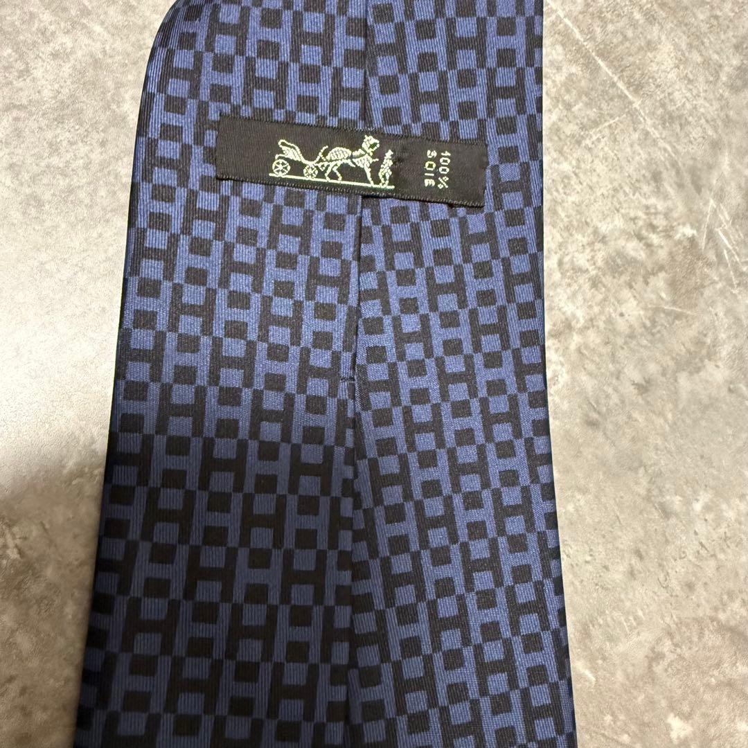 【✨極美品✨】HERMES エルメス ネクタイ ファソネ H柄 ネイビー シルク