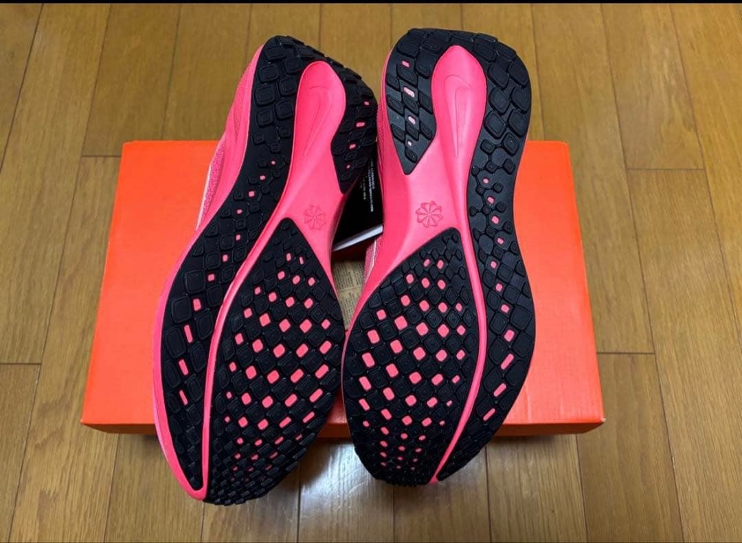 期間限定Nikeスニーカー　zoomペガサス