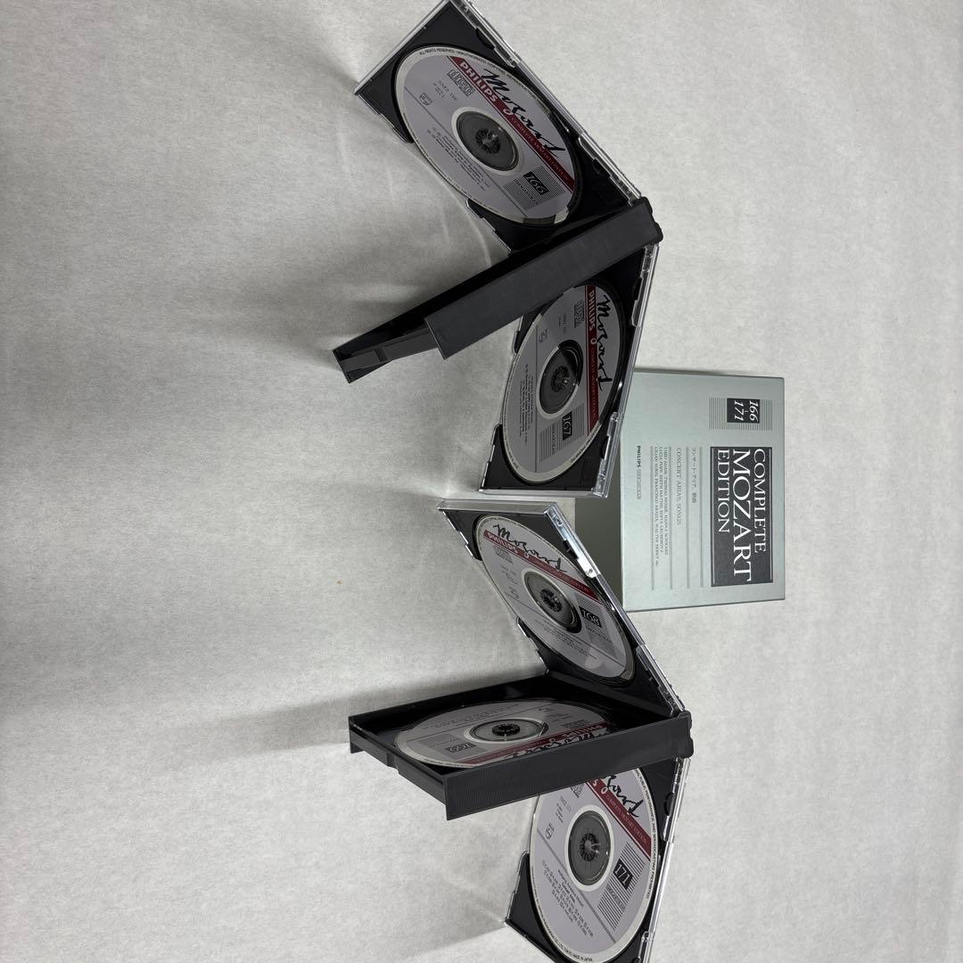 モーツァルト全集第14巻オペラ4と　第15巻コンサート…の2冊セット